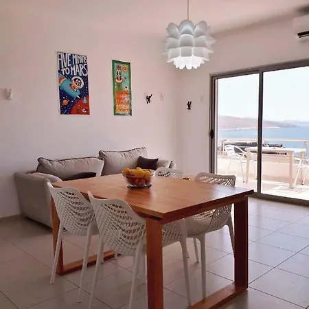 Bay 1+1 Sarandë